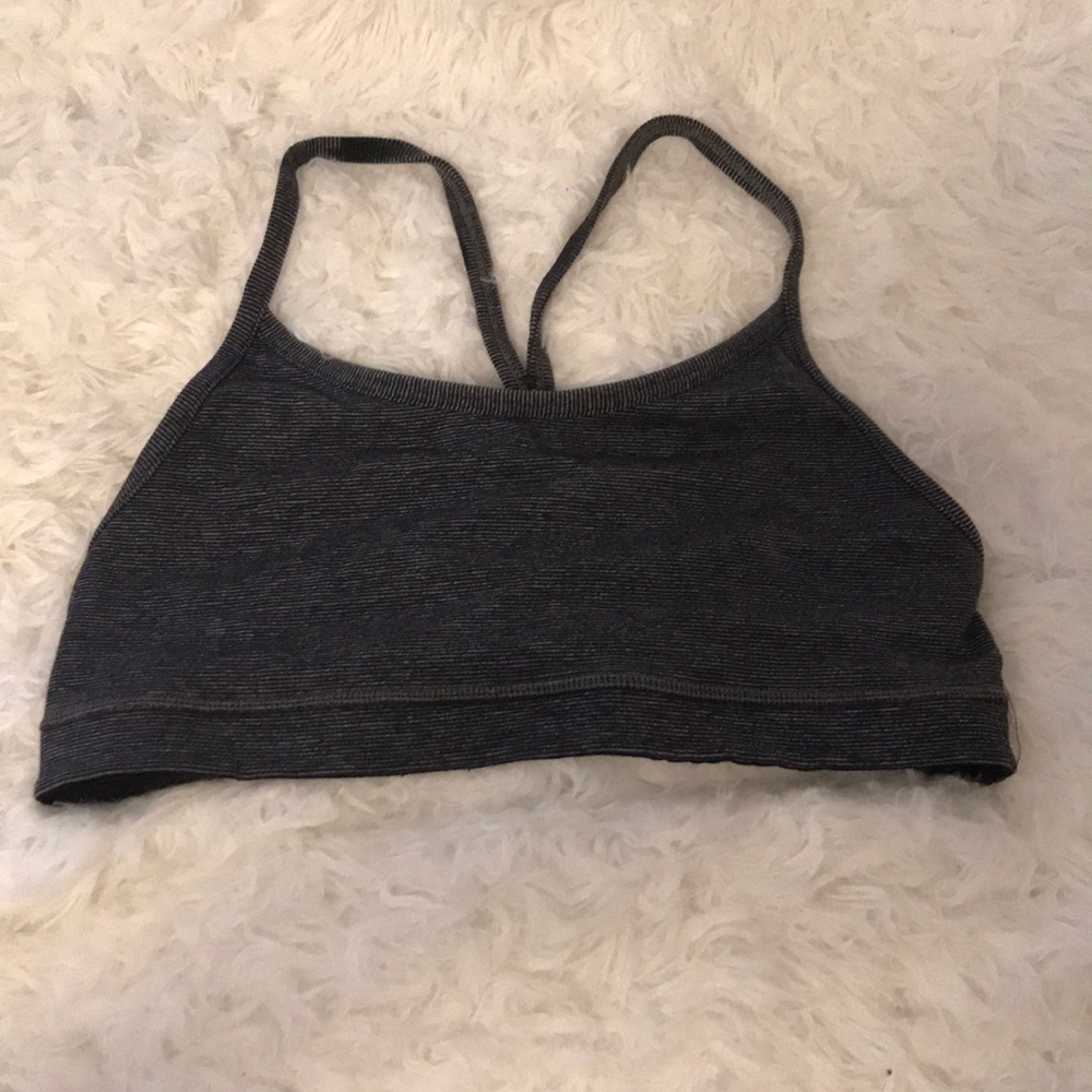 LULU LEMON SPORTS BRA